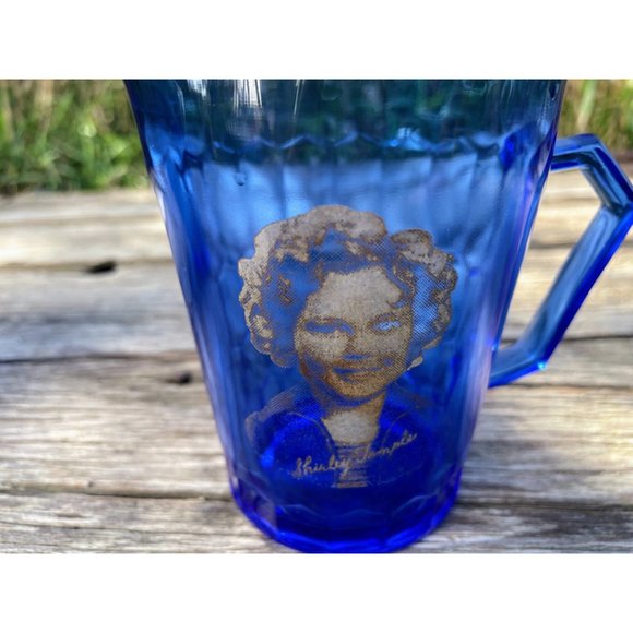 Antique 1930s 2 Shirley Temple Creamer PItchers Blue Hazel Atlas - Picture 6 of 11